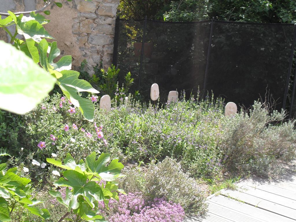 Bed and Breakfast La Rose Saint-Gervasy Экстерьер фото